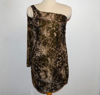 Snake Top with One Sleeve